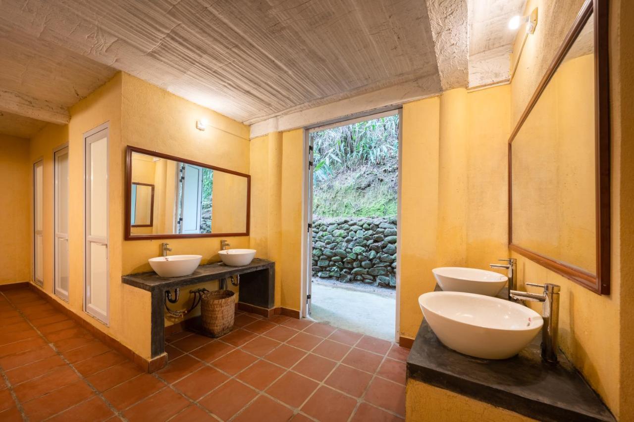 Panhou Retreat Hotell Ha Giang Eksteriør bilde