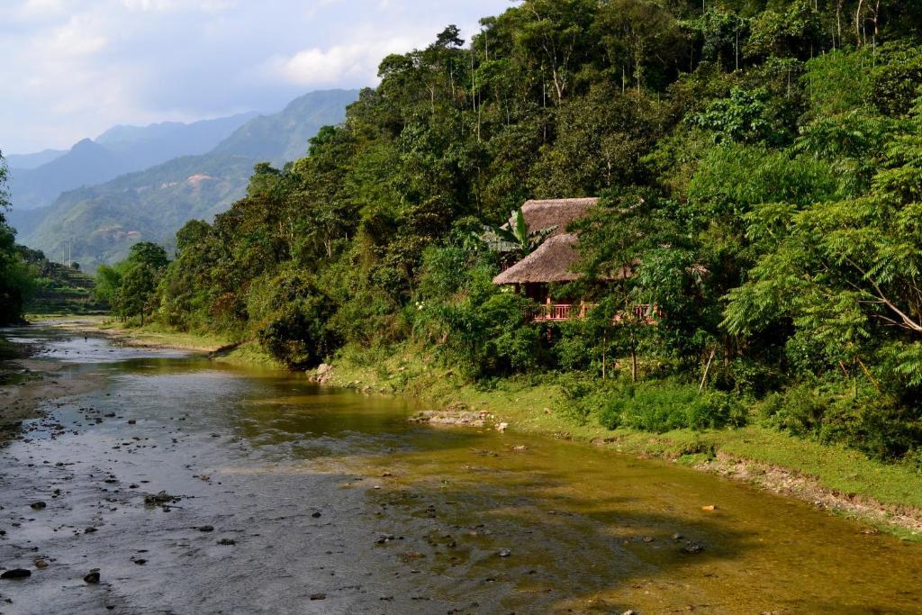 Panhou Retreat Hotell Ha Giang Eksteriør bilde